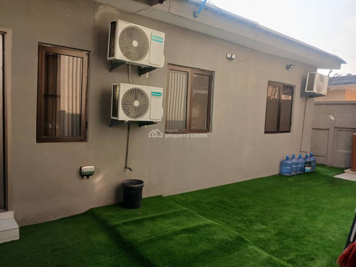 a Luxury 2bedroom Furnished Apartment Within a Seren Estate, Dolphin Estate,, Ikoyi, Lagos, House for Rent