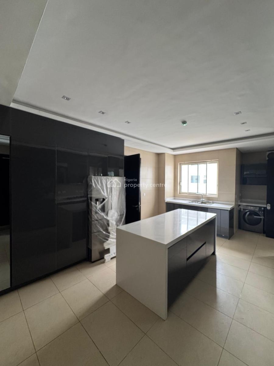 Spacious 3 Bedrooms Apartment with Bq, Banana Island Estate, Ikoyi, Lagos, Flat / Apartment for Rent
