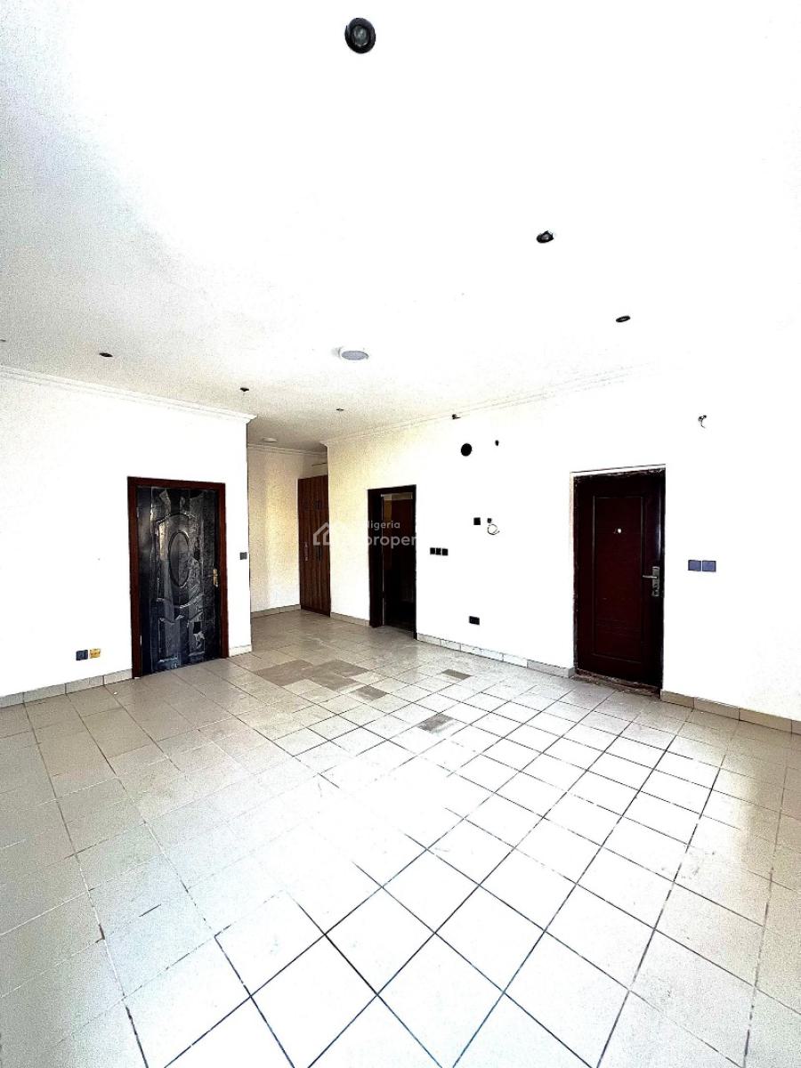 Luxury 4 Bedrooms, Lekki Phase 1, Lekki, Lagos, Semi-detached Duplex for Rent