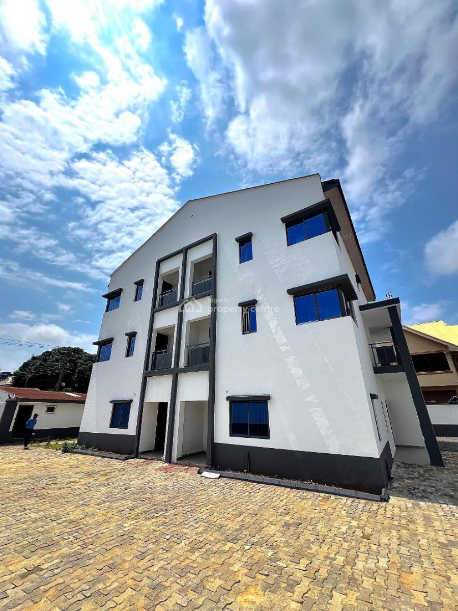 Luxury 4 Bedrooms, Lekki Phase 1, Lekki, Lagos, Semi-detached Duplex for Rent