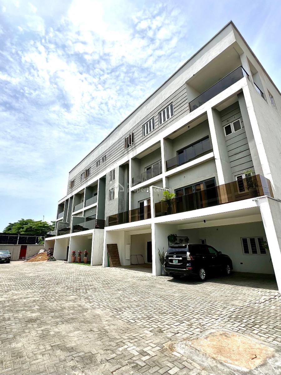 Luxury 4 Bedrooms, Lekki Phase 1, Lekki, Lagos, Terraced Duplex for Rent