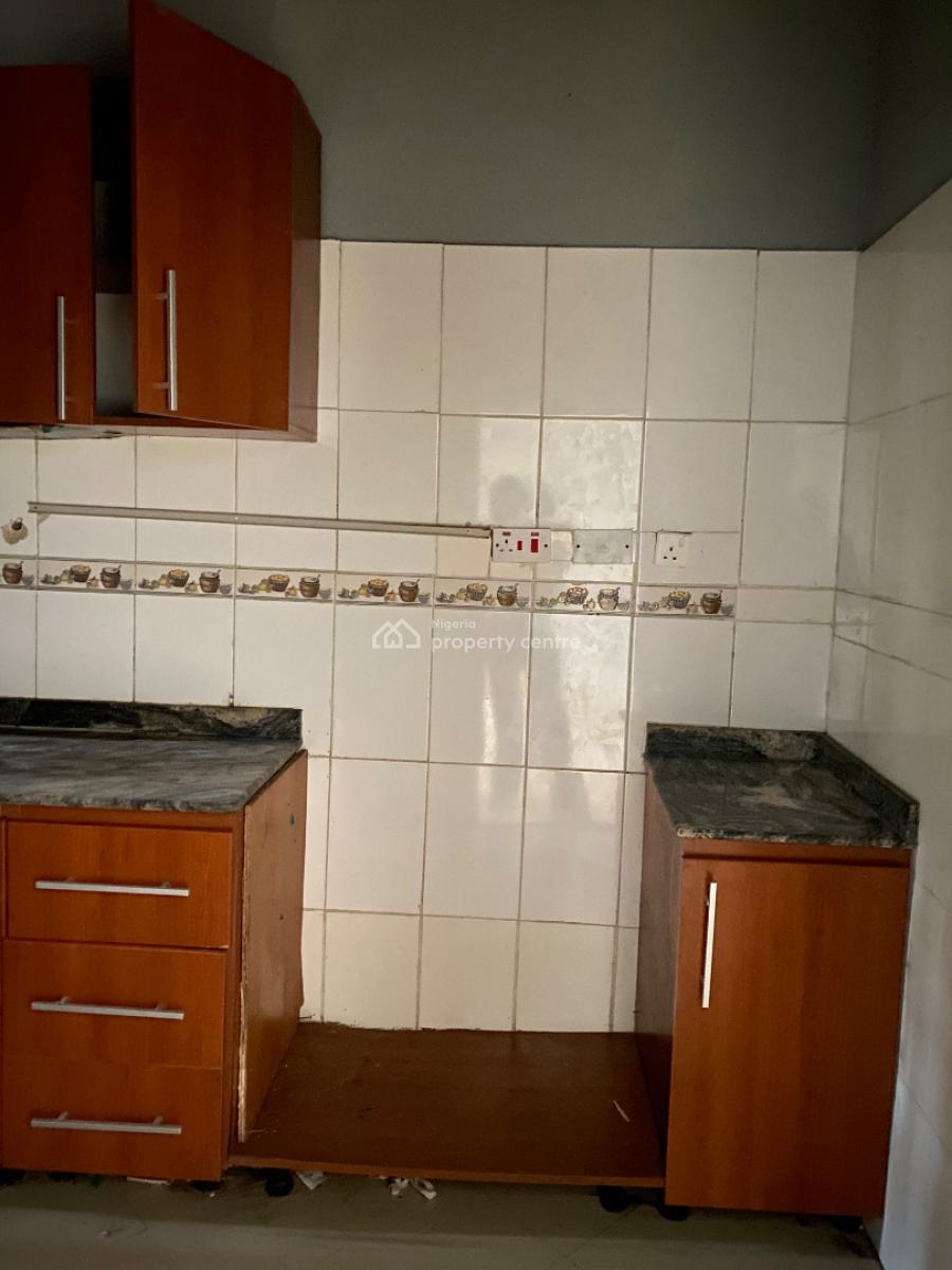 Spacious Fully Serviced ‎3 Bedrooms Apartment in an Estate, Eleganza Garden Estate, Vgc, Lekki, Lagos, Flat / Apartment for Rent