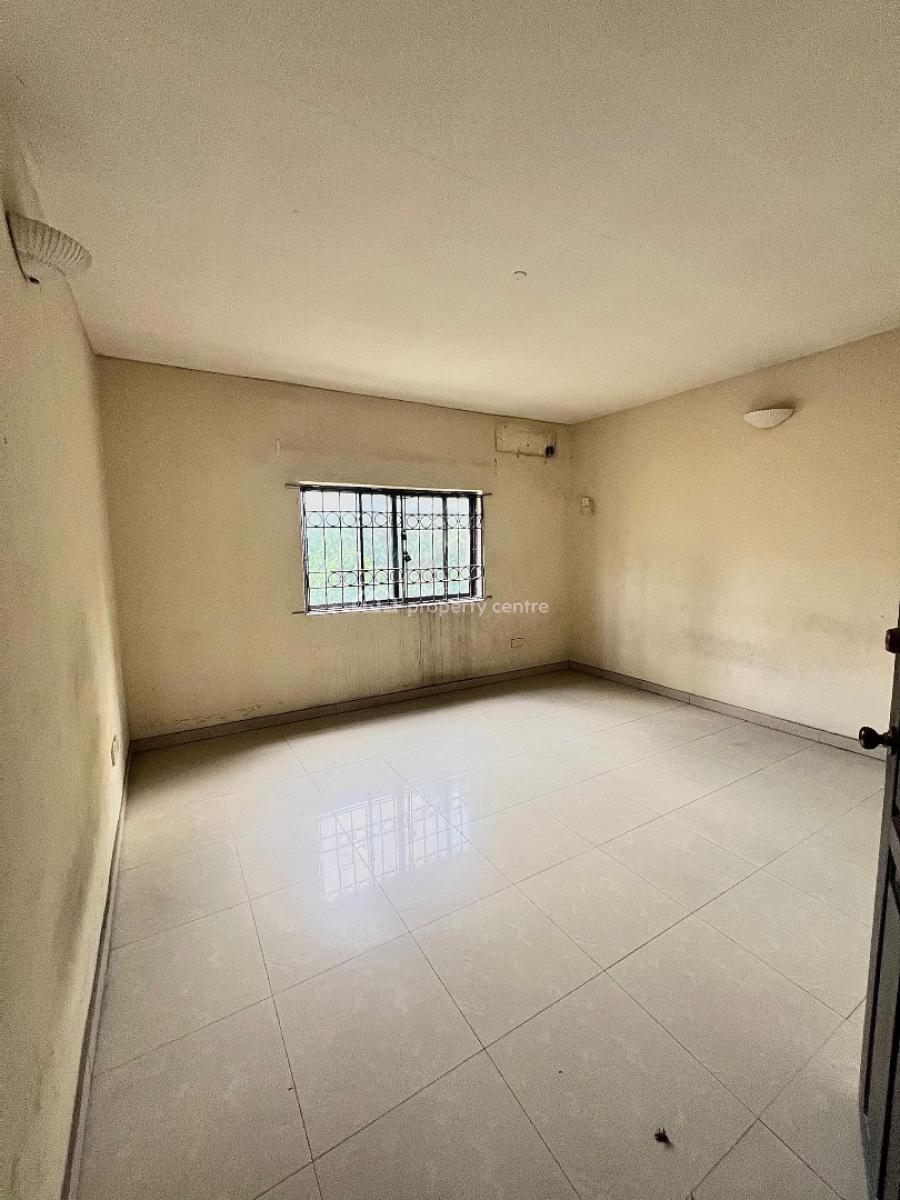 Spacious 5 Bedrooms, Lekki Phase 1, Lekki, Lagos, Detached Duplex for Rent