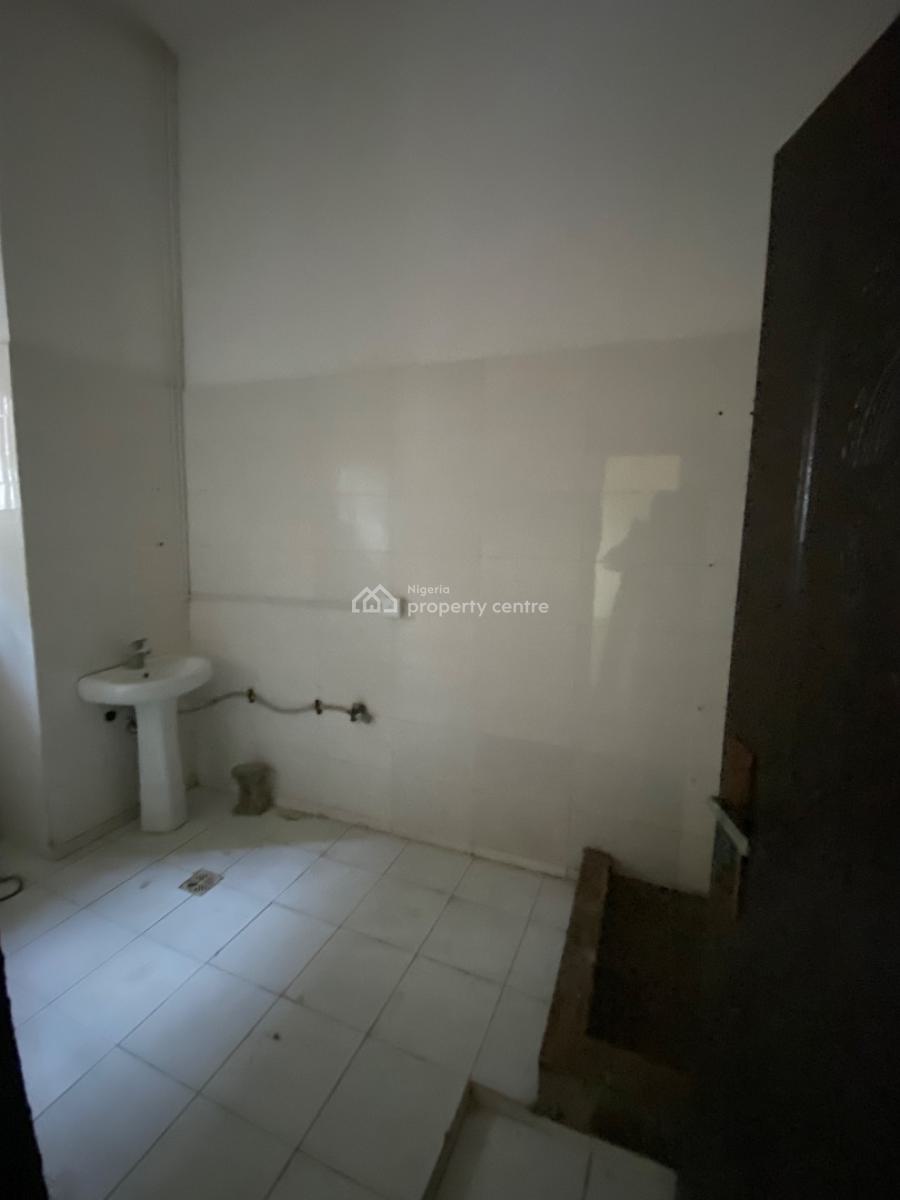 Spacious Fully Serviced ‎2 Bedrooms Apartment in an Secured Estate, Eleganza Garden Estate, Vgc, Lekki, Lagos, Flat / Apartment for Rent
