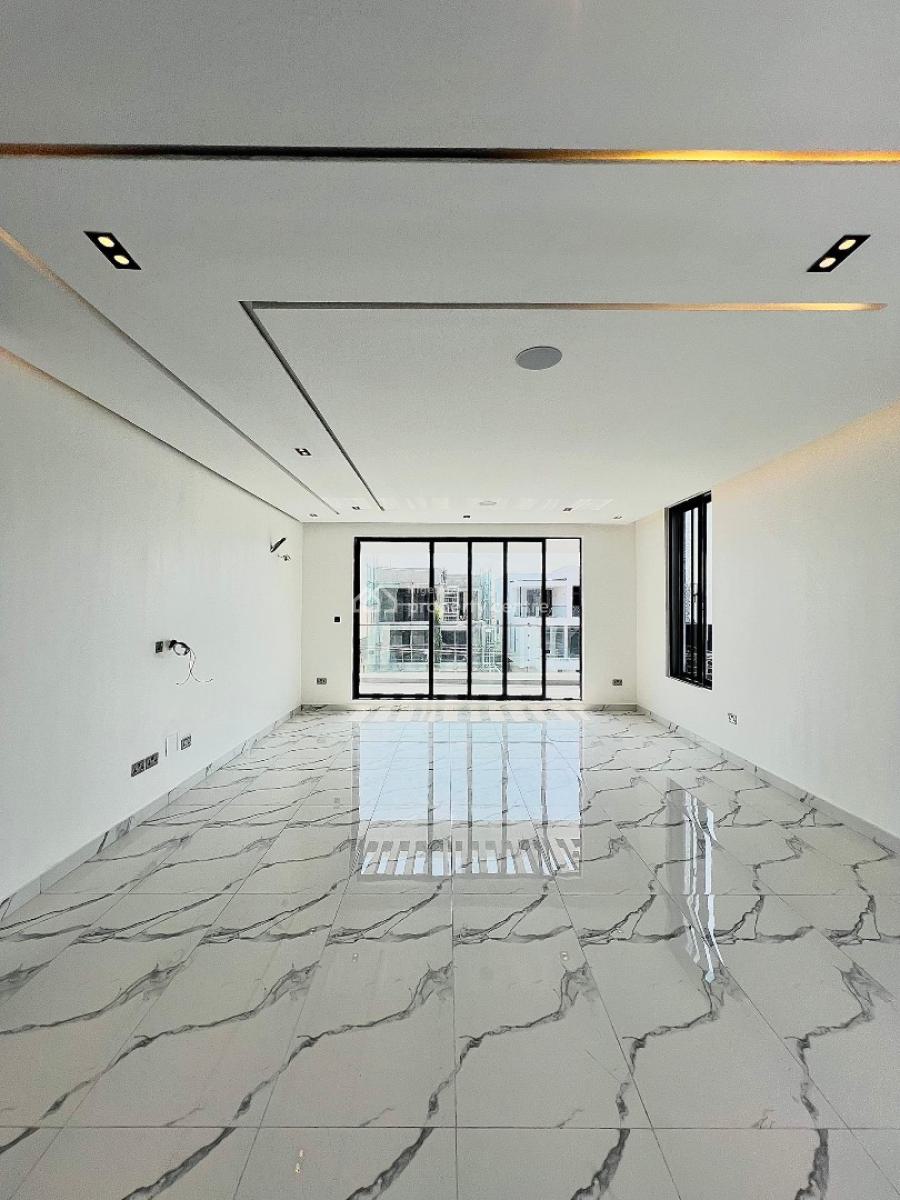 Luxury 5 Bedrooms, Lekki Phase 1, Lekki, Lagos, Detached Duplex for Sale