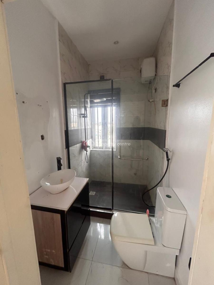 Luxury 3 Bedrooms Apartment, Lekki Phase 1, Lekki, Lagos, Flat / Apartment for Rent