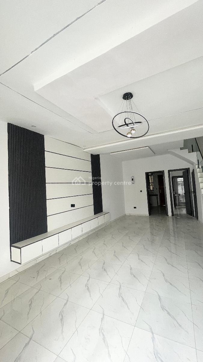Luxury 3bedroom, Ikota, Lekki, Lagos, Semi-detached Duplex for Sale