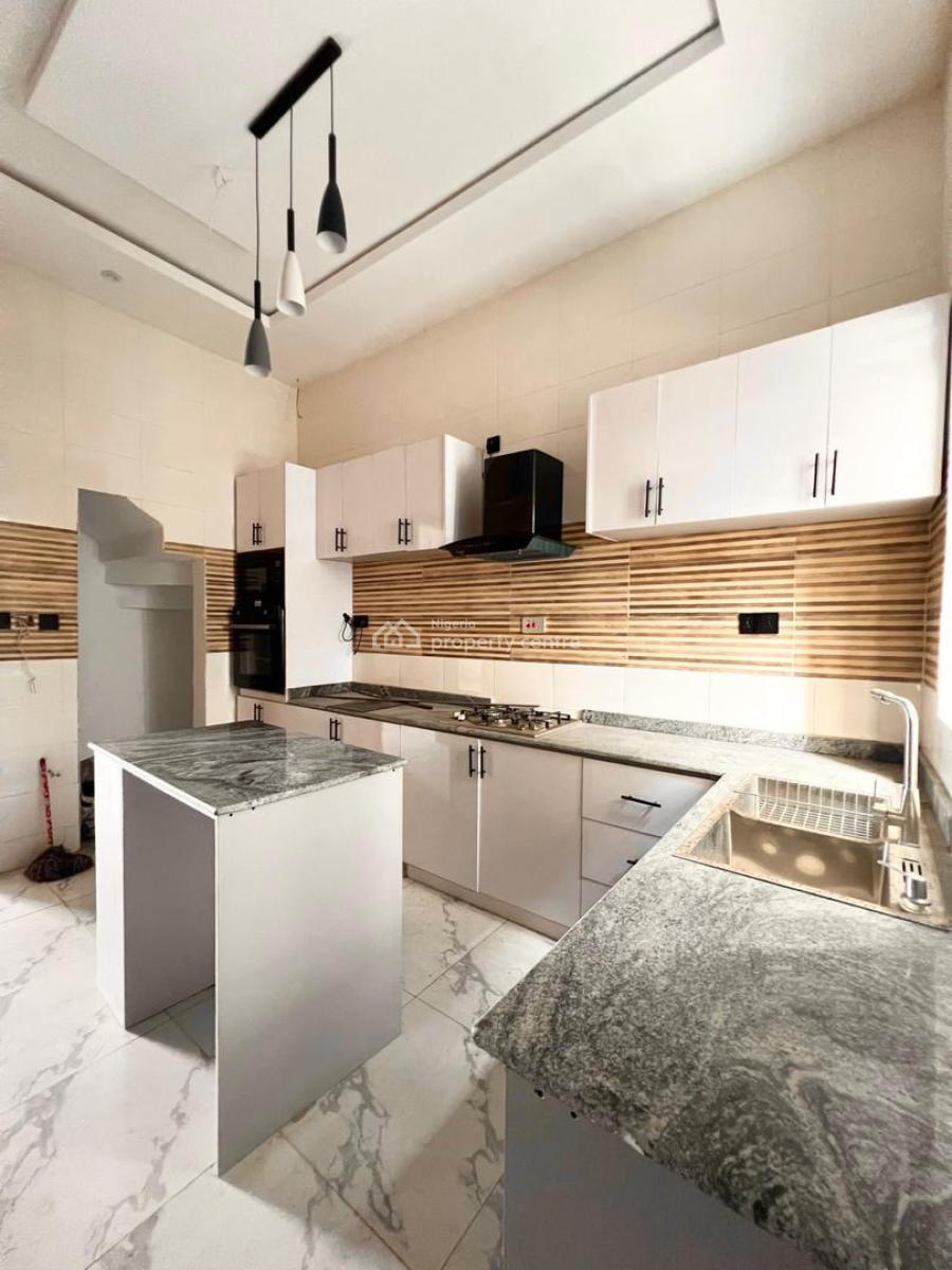 Luxury 4bedroom, Ikota, Lekki, Lagos, Terraced Duplex for Rent
