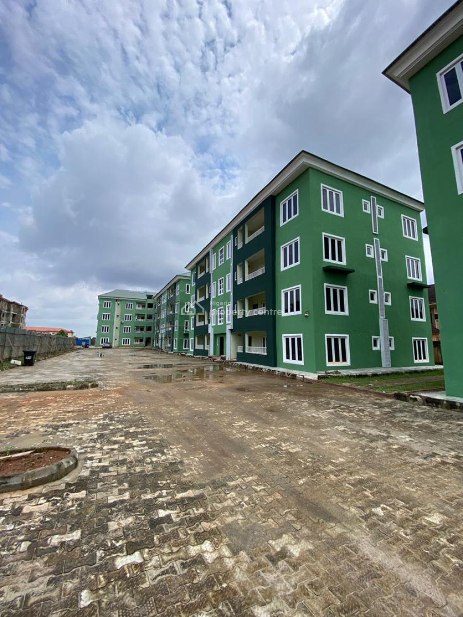 2 Bedroom Apartment, Ipaja, Lagos, Flat / Apartment for Sale