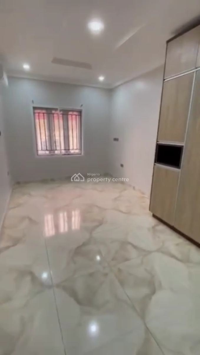 3 Bedroom, Lugbe District, Abuja, Flat / Apartment for Sale