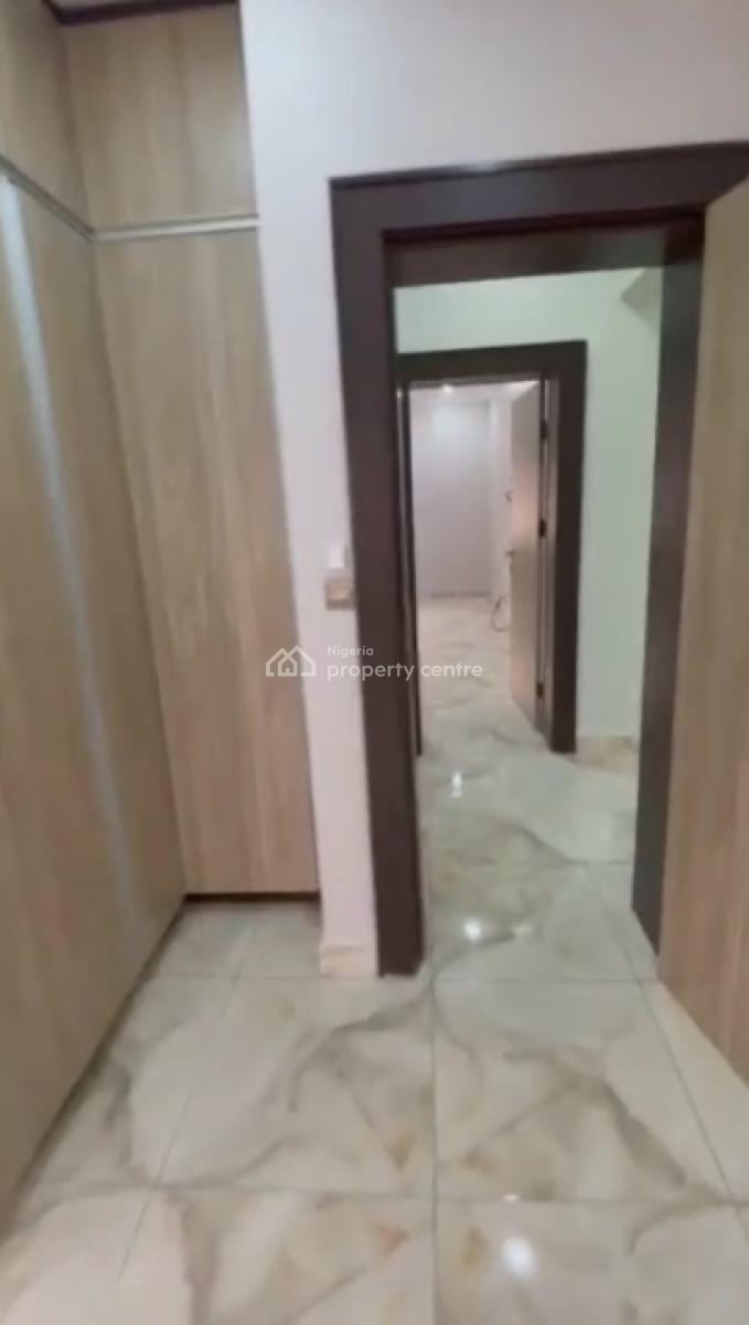 3 Bedroom, Lugbe District, Abuja, Flat / Apartment for Sale