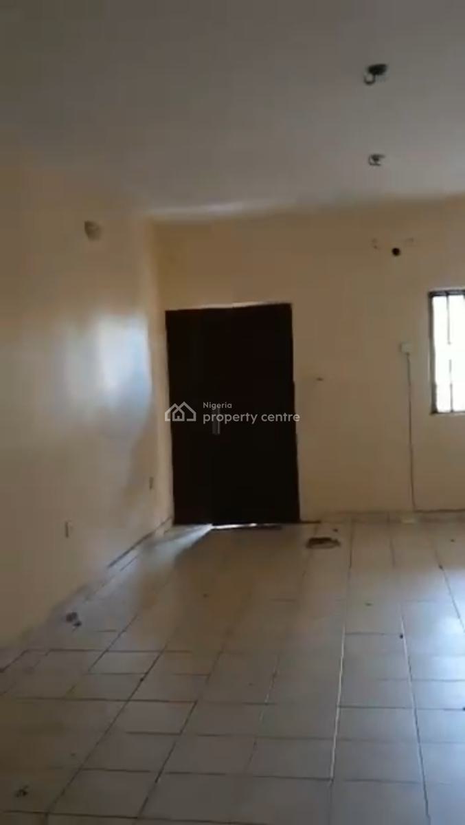 2 Bedroom Flat, Main, Wuye, Abuja, Flat / Apartment for Rent