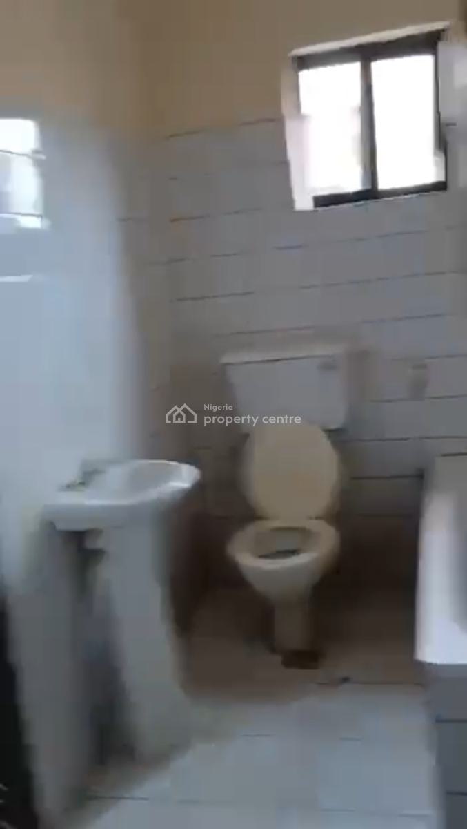 2 Bedroom Flat, Main, Wuye, Abuja, Flat / Apartment for Rent