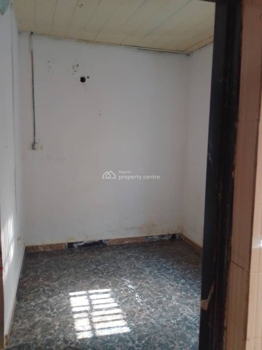 1 Bedroom Mini Flat, First Unity Estate, Badore, Ajah, Lagos, Mini Flat (room and Parlour) for Rent