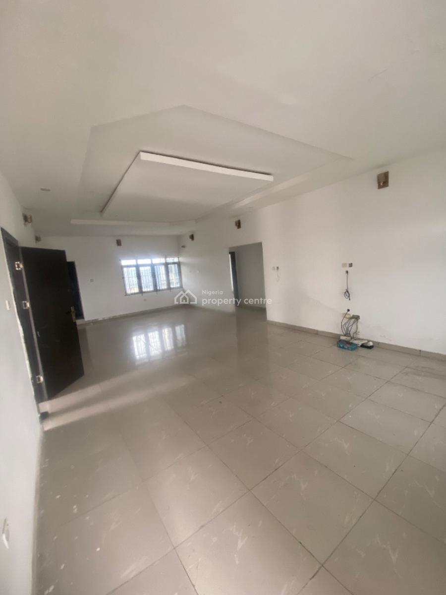 Spacious 3 Bedroom Penthouse, Lekky County Homes, Ikota, Lekki, Lagos, Flat / Apartment for Rent