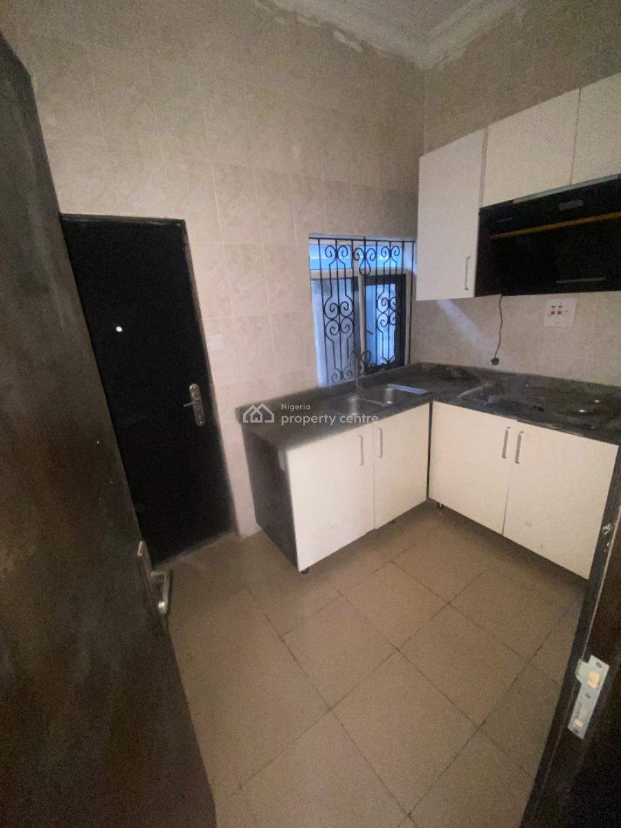 Spacious 2 Bedroom Apartment, Lekky County Homes, Ikota, Lekki, Lagos, Flat / Apartment for Rent