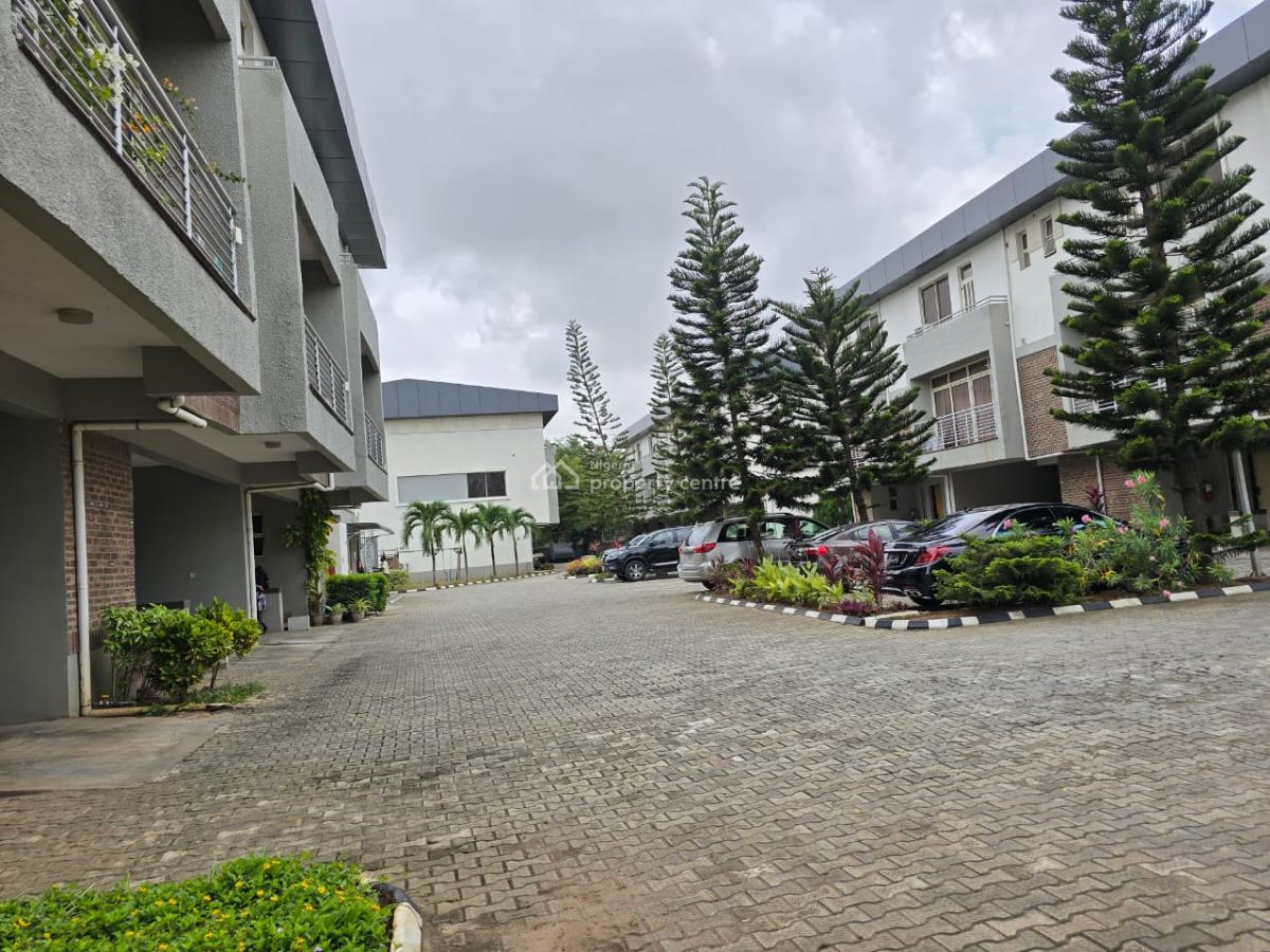 4 Bedroom Terrace Duplex with Bq, Banana Island, Ikoyi, Lagos, Terraced Duplex for Rent