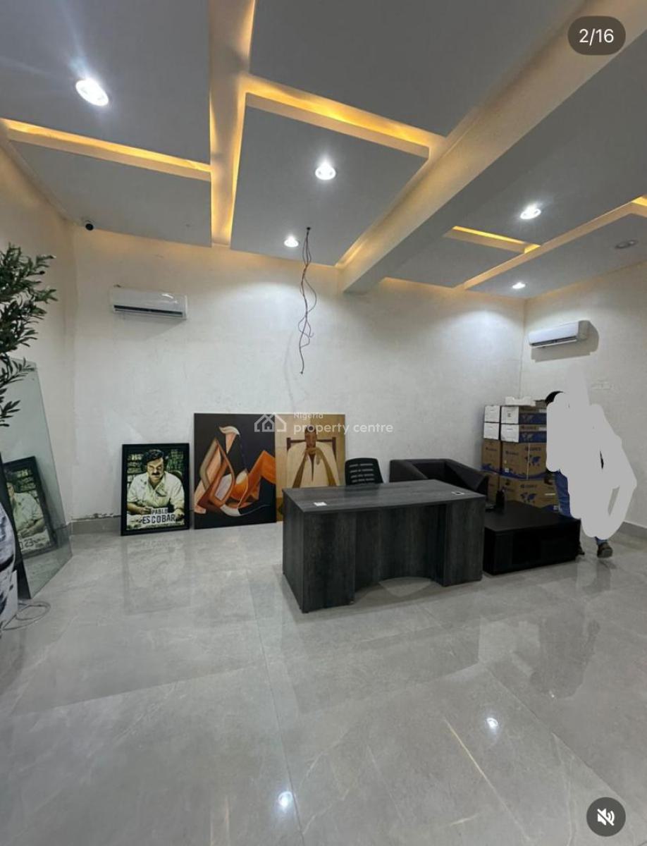 Contemporary 3bedroom Apartment, Lekki Phase 1, Lekki, Lagos, Flat / Apartment for Rent