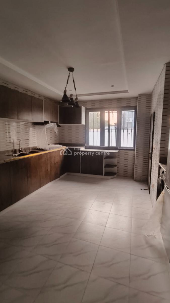 Super Spacious Two Bedroom, Falomo, Ikoyi, Lagos, Flat / Apartment for Rent
