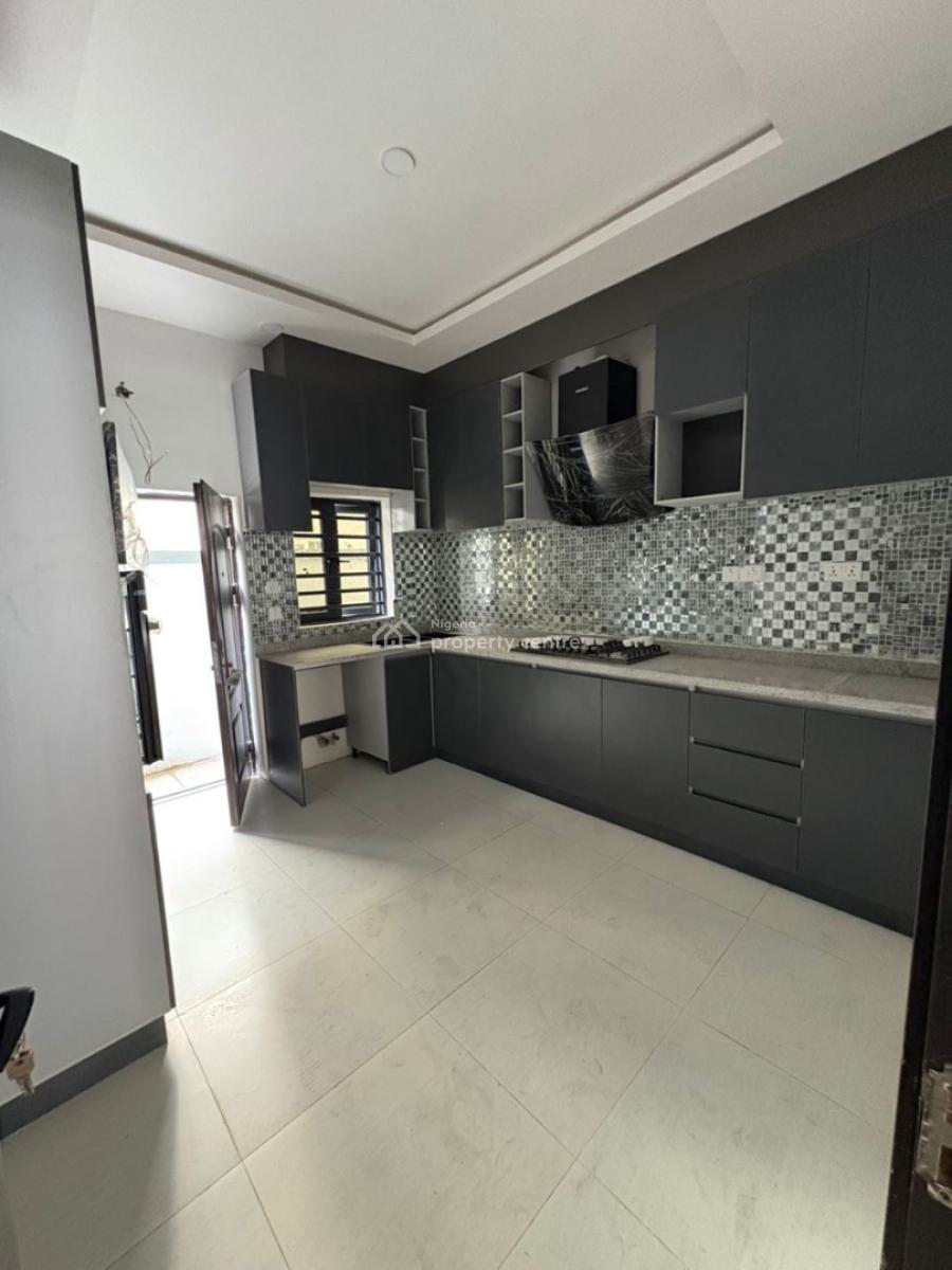 4 Bedroom Terrace Duplex, Ologolo, Lekki, Lagos, Terraced Duplex for Rent