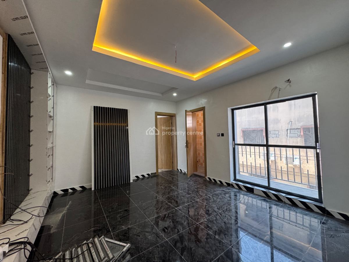 1bedroom Apartment, Ologolo, Lekki, Lagos, Flat / Apartment for Sale