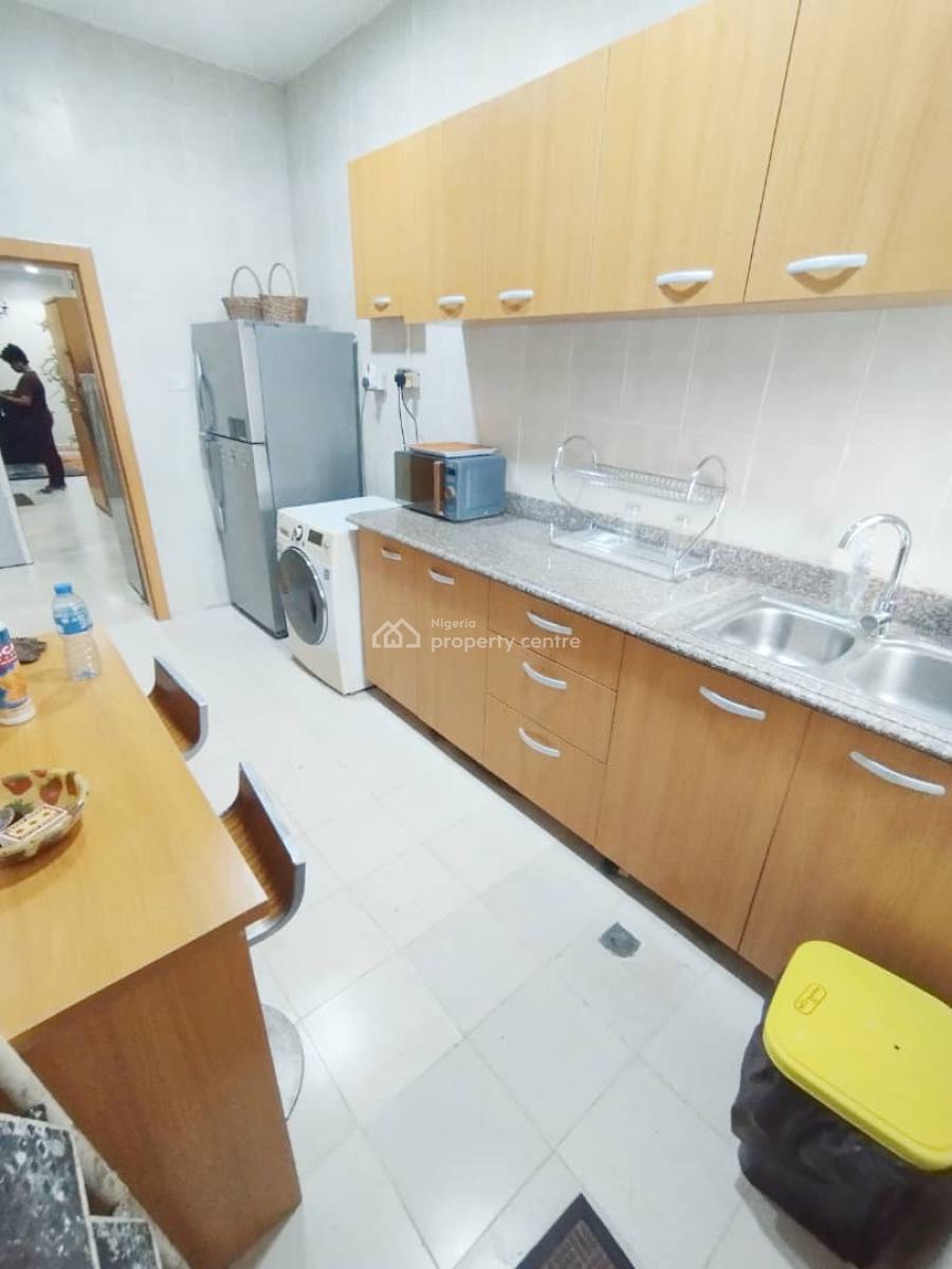 Furnished 2 Bedroom Apartment, Prime Water Garden, Lekki Phase 1, Lekki, Lagos, Flat / Apartment for Rent