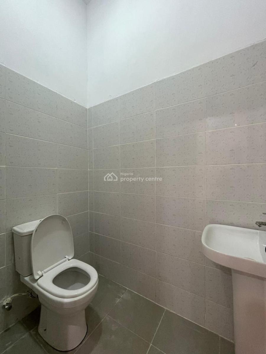 Luxury 2 & 3 Bedroom Penthouse with Elevator, Central Gas and Gym, Lekki Phase 1, Lekki, Lagos, House for Sale