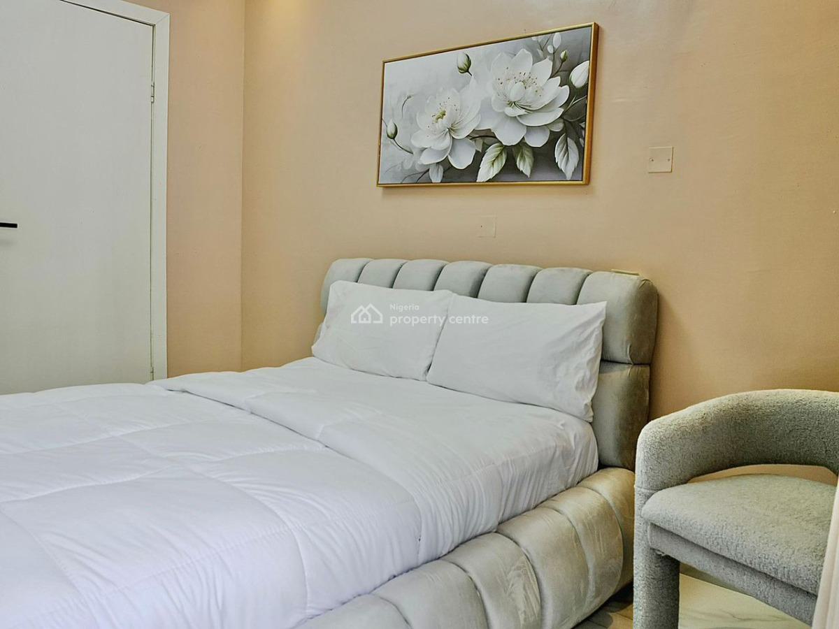 Luxury 2bedroom with Swimming Pool and 24/7 Security, Lekki, Lekki Phase 1, Lekki, Lagos, Flat / Apartment Short Let
