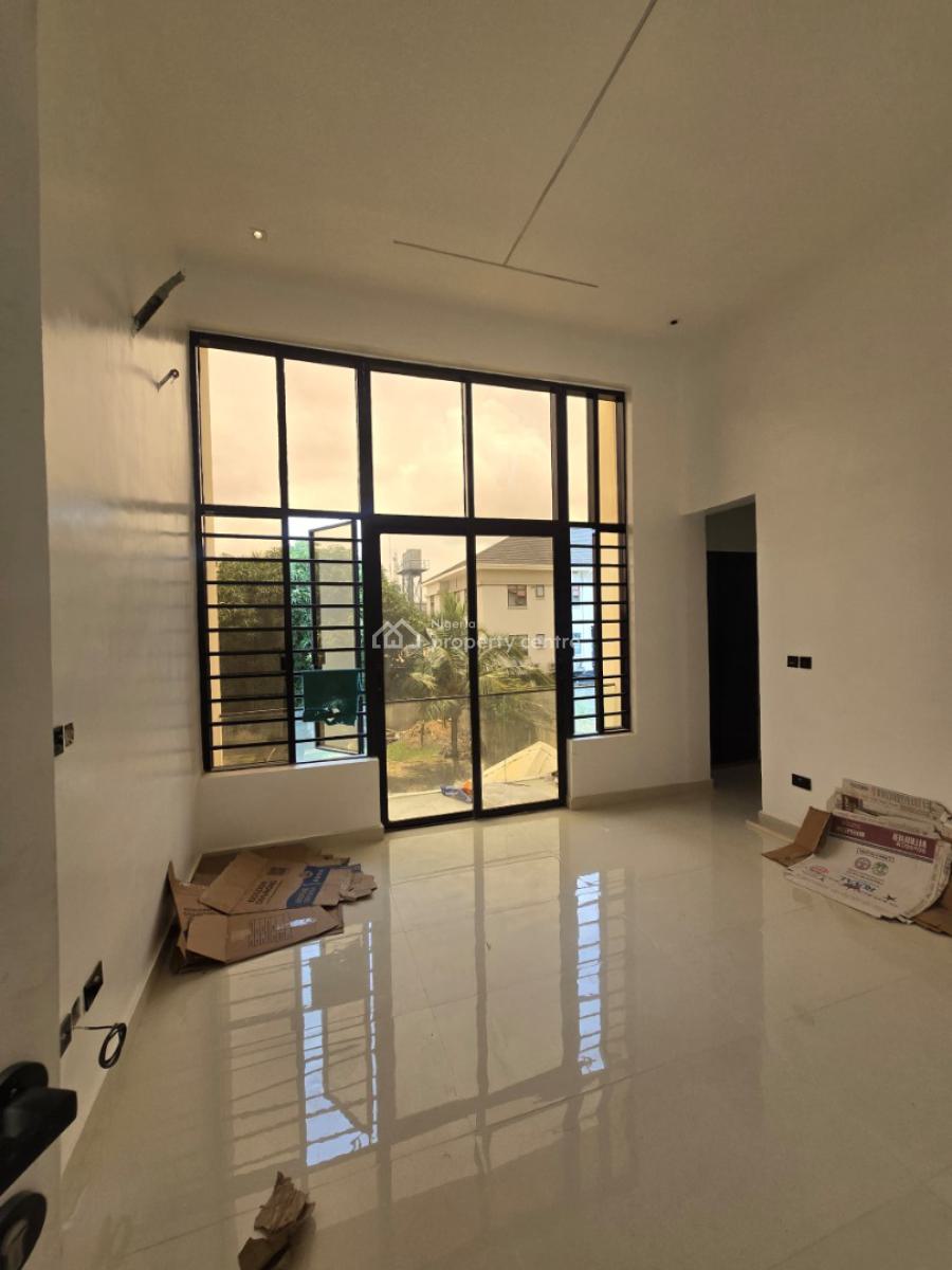 Exquisite Luxurious Serviced 3 Bedroom Flat with a Room Bq, Lekki Phase 1, Lekki, Lagos, Flat / Apartment for Sale