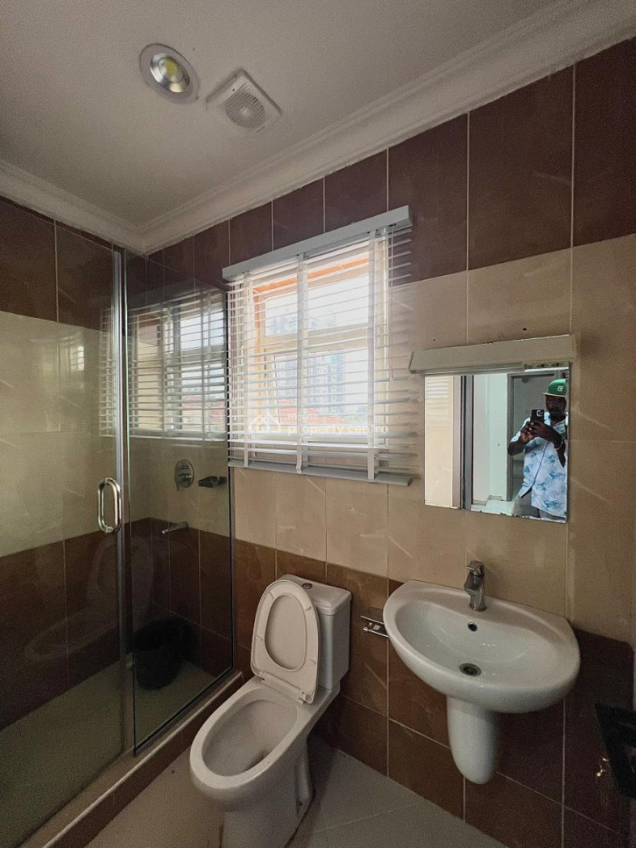 Spacious and Furnished 4-bedroom Apartment with Boys Quarters (bq), Old Ikoyi, Ikoyi, Lagos, Flat / Apartment for Rent