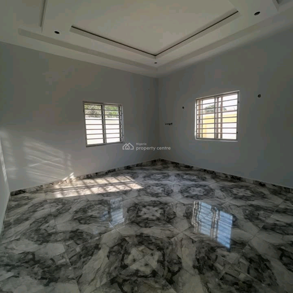 5 Bedroom Bungalow  5 Bedroom Bungalow  Price:320m Loc, Kaduna North, Kaduna, House for Sale