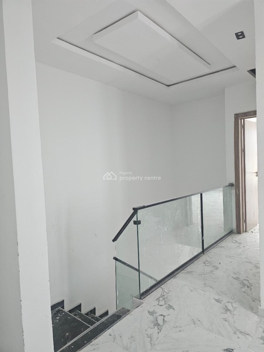 4 Bedrooms Semi Detached Duplex with Bq, Idado Estate Agungi Lekki, Lekki, Lagos, Semi-detached Duplex for Sale