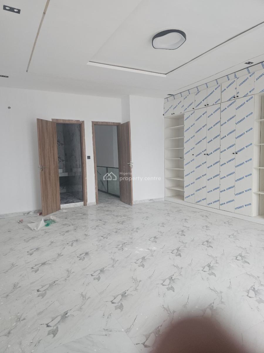 4 Bedrooms Semi Detached Duplex with Bq, Idado Estate Agungi Lekki, Lekki, Lagos, Semi-detached Duplex for Sale
