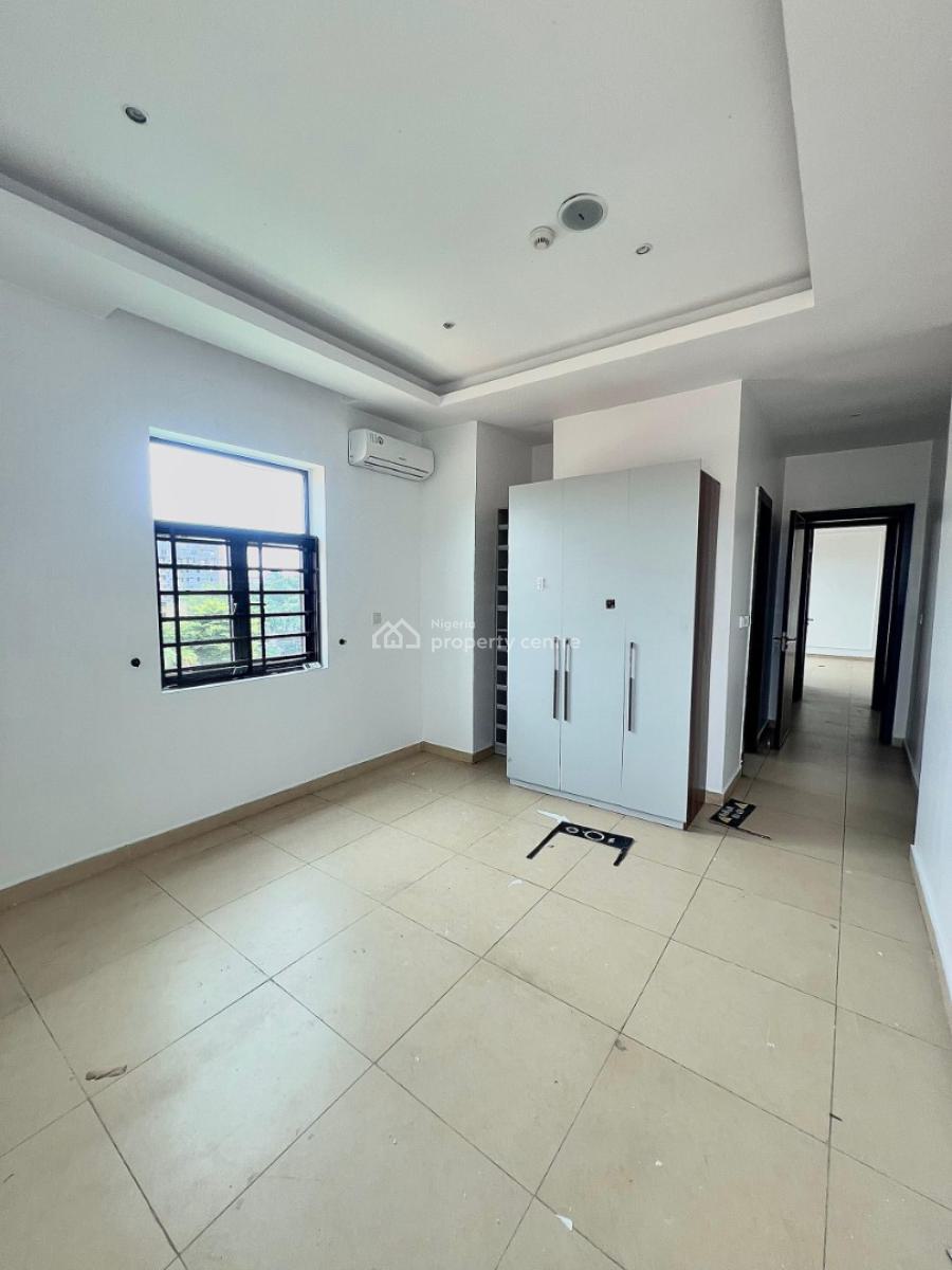 Spacious and Modern 4-bedroom Penthouse Maisonette with Premium Amenities, Old Ikoyi, Ikoyi, Lagos, House for Rent