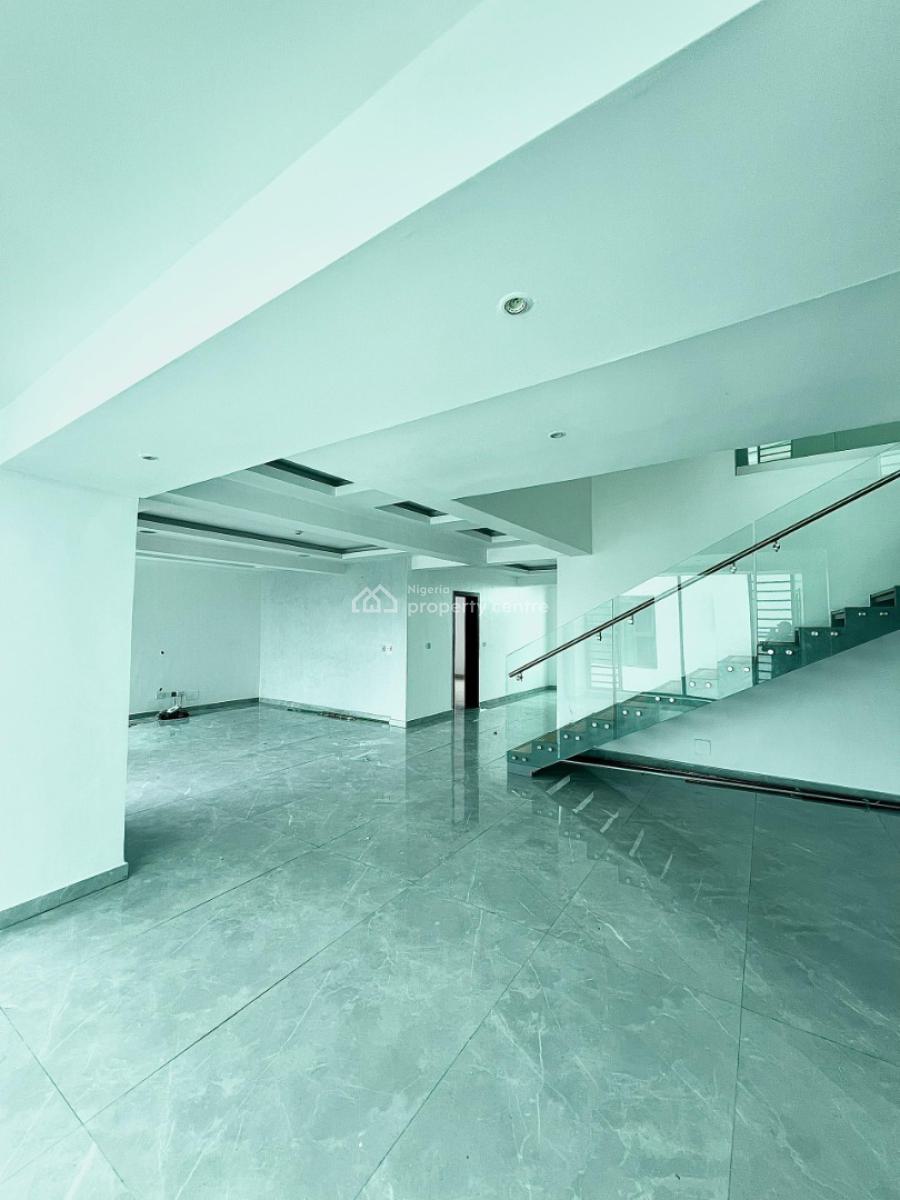 Spacious and Modern 4-bedroom Penthouse Maisonette with Premium Amenities, Old Ikoyi, Ikoyi, Lagos, House for Rent