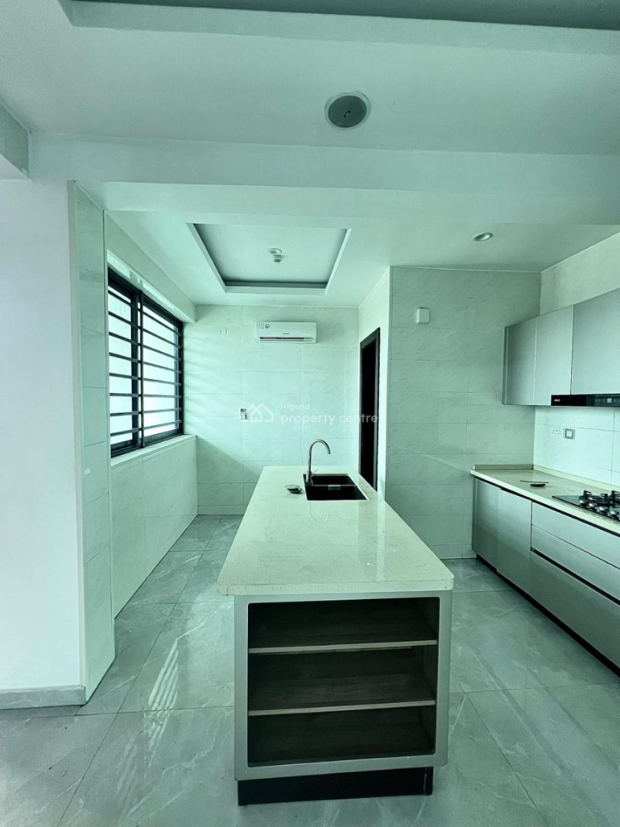 Spacious and Modern 4-bedroom Penthouse Maisonette with Premium Amenities, Old Ikoyi, Ikoyi, Lagos, House for Rent