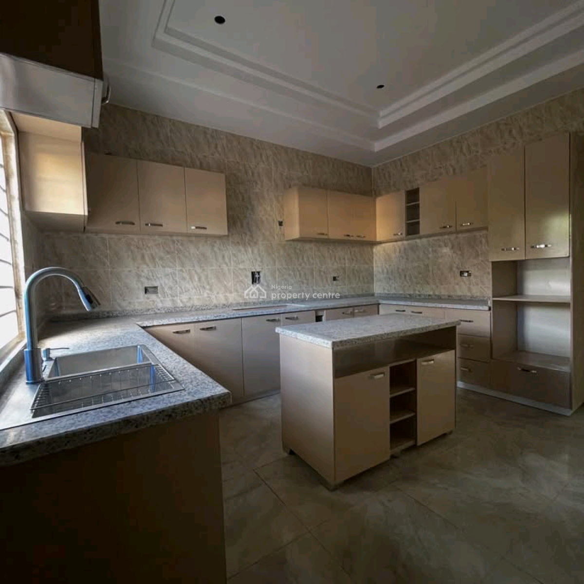 4 Bedroom Bungalow  Price:280m Location: Unguwan Rimi Gra 4 Be, Kaduna North, Kaduna, House for Sale