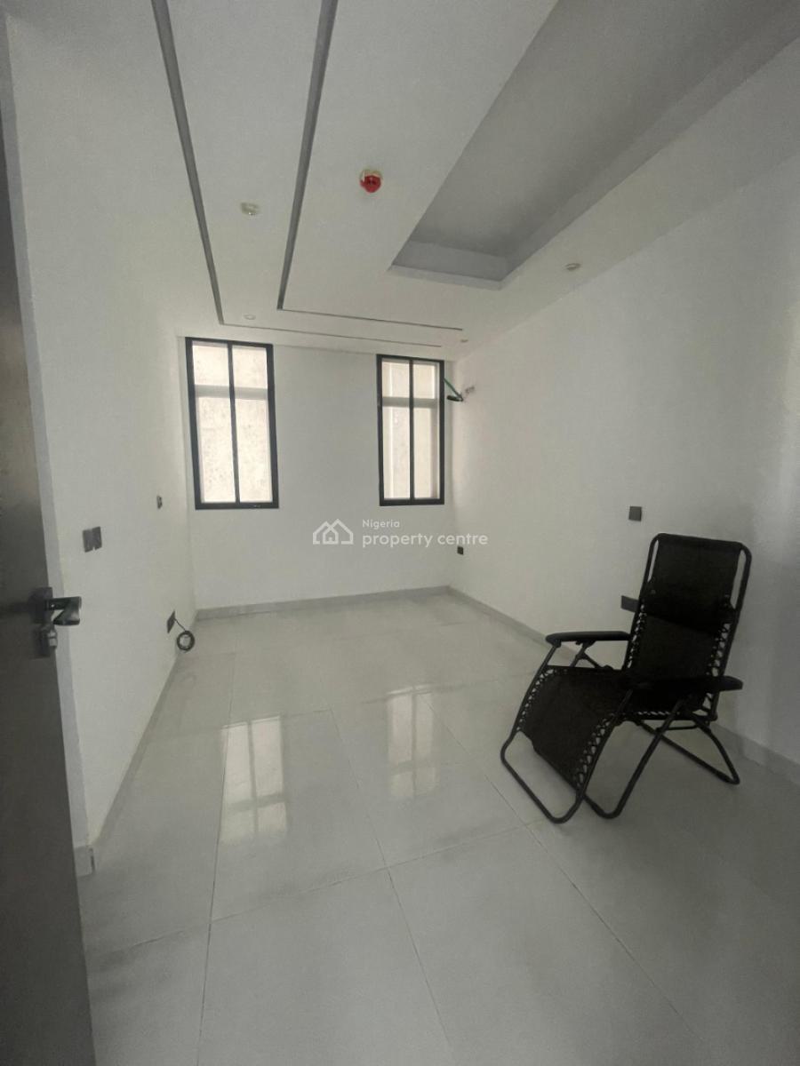 Luxury 3 Bedroom Penthouse Apartmrnt Smart in a Serene Estate with Bq, Luxury 3 Bedroom Penthouse Apartmrnt Smart in a Serene Estate with Bq, Lekki Phase 1, Lekki, Lagos, Block of Flats for Sale
