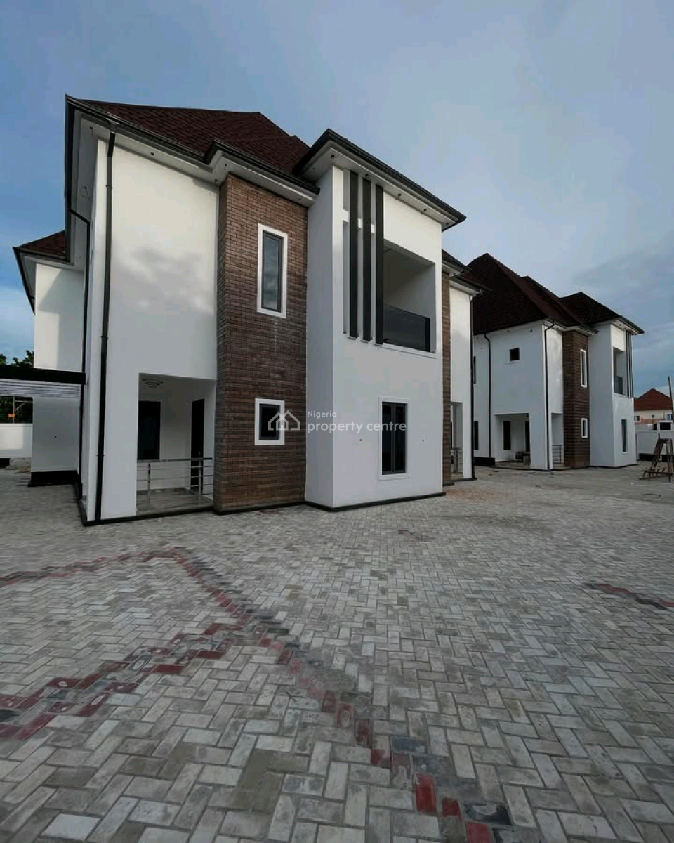 Twin Duplex Price:850m Location: Unguwan Rimi Gra Kaduna 5 Be, Kaduna North, Kaduna, House for Sale