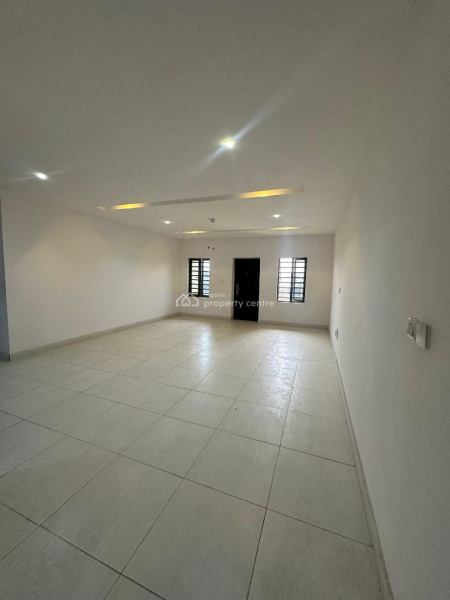 Fully Serviced 2-bedroom Apartment with Swimming Pool, Gym & Elevator, Lekki Phase 1, Lekki, Lagos, Flat / Apartment for Sale