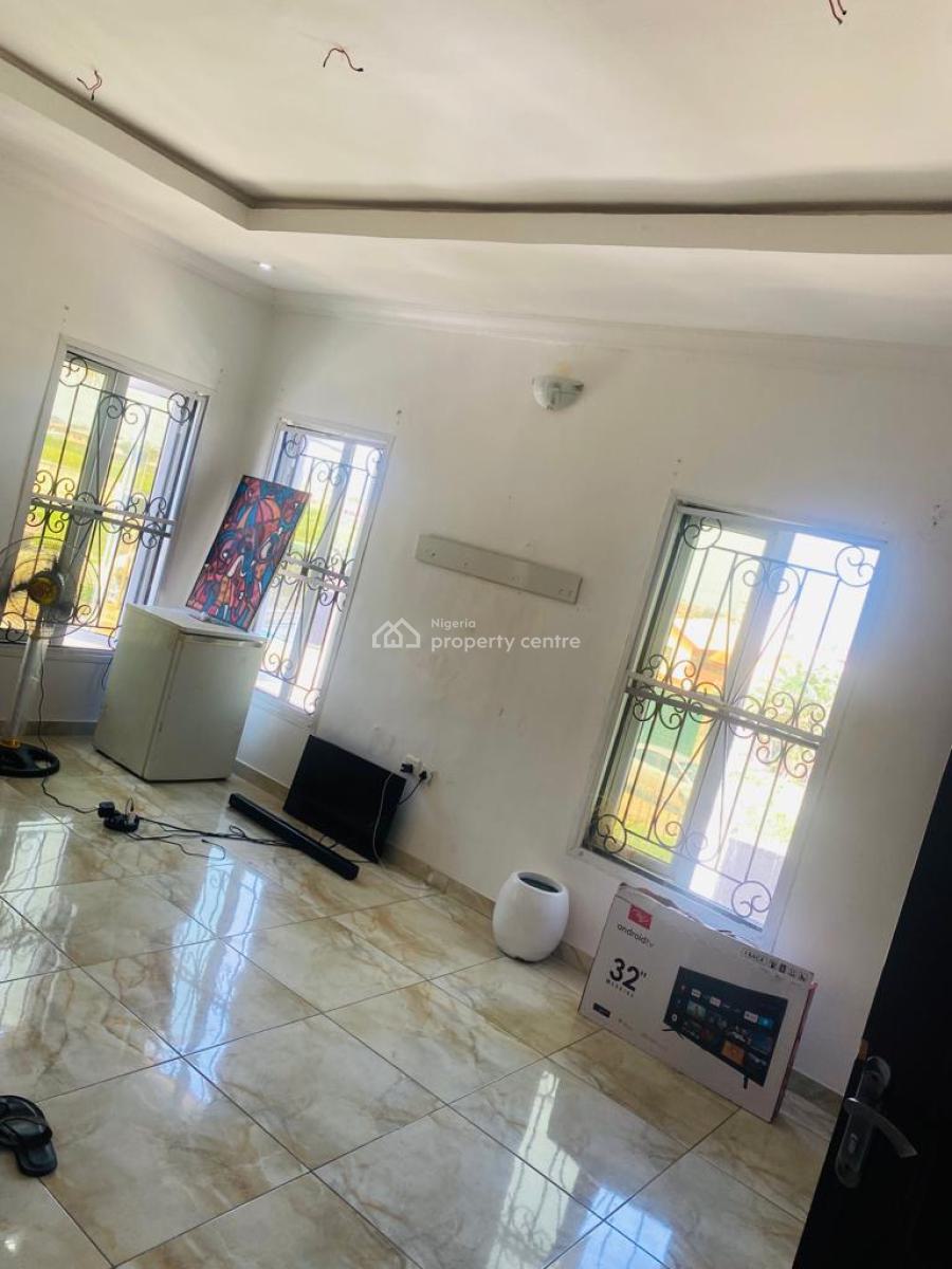 Luxury Spacious Master Bedroom, Lekki Scheme 2 Estate, Ajah, Lagos, Self Contain (single Rooms) for Rent