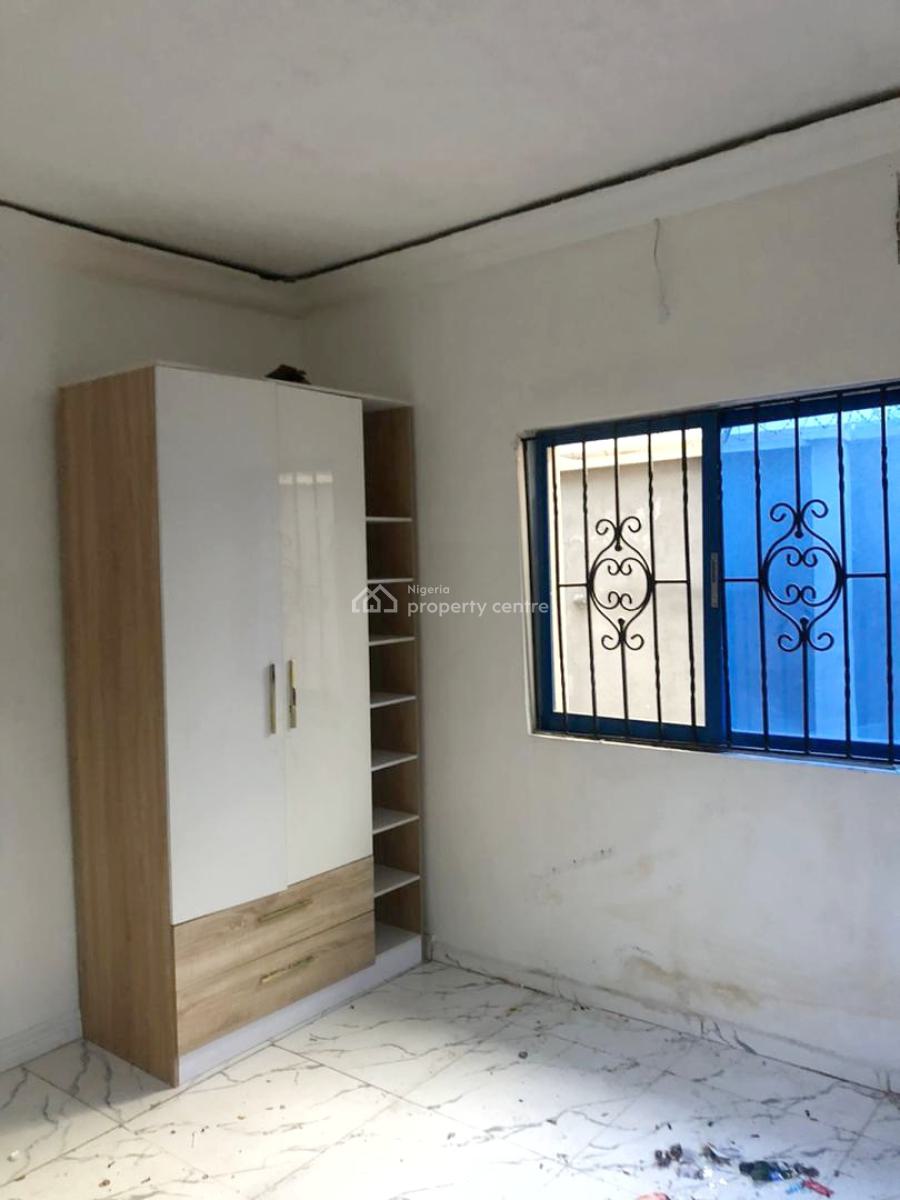 Luxury 3-bedroom Apartment, Gra Phase 2, Magodo, Lagos, Flat / Apartment for Rent