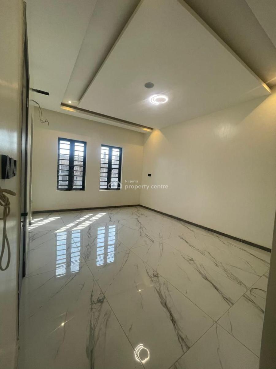 4 Bedroom Terrace Duplex in a Serene and Secured Estate, Lekki Phase 1, Lekki, Lagos, Terraced Duplex for Sale