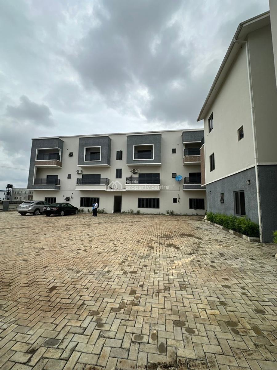 Luxurious 3 Bedrooms Spacious Apartment,2nd Floor, Serene Vicinity, Kado, Abuja, Flat / Apartment for Sale