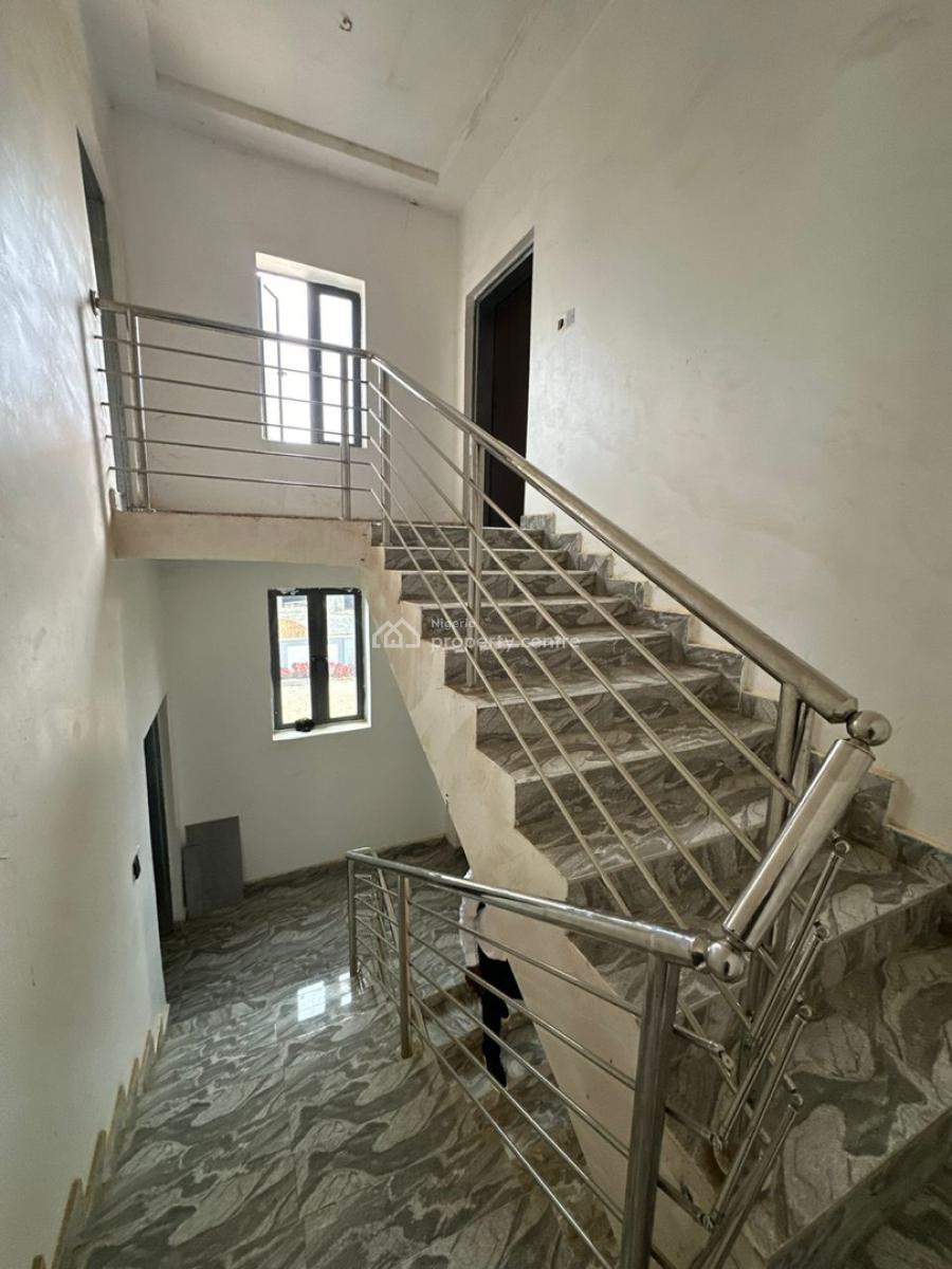 Luxurious 3 Bedrooms Spacious Apartment,2nd Floor, Serene Vicinity, Kado, Abuja, Flat / Apartment for Sale