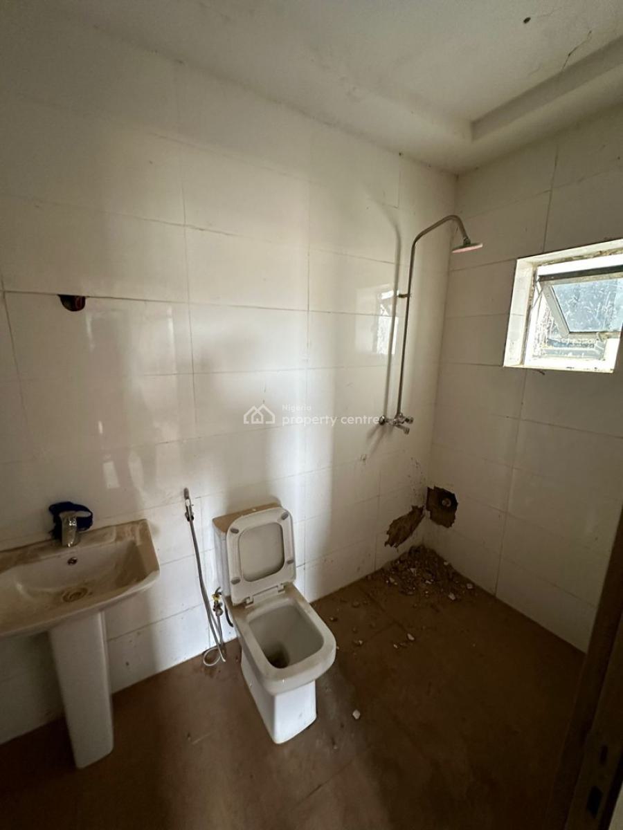 Luxurious 3 Bedrooms Spacious Apartment,2nd Floor, Serene Vicinity, Kado, Abuja, Flat / Apartment for Sale