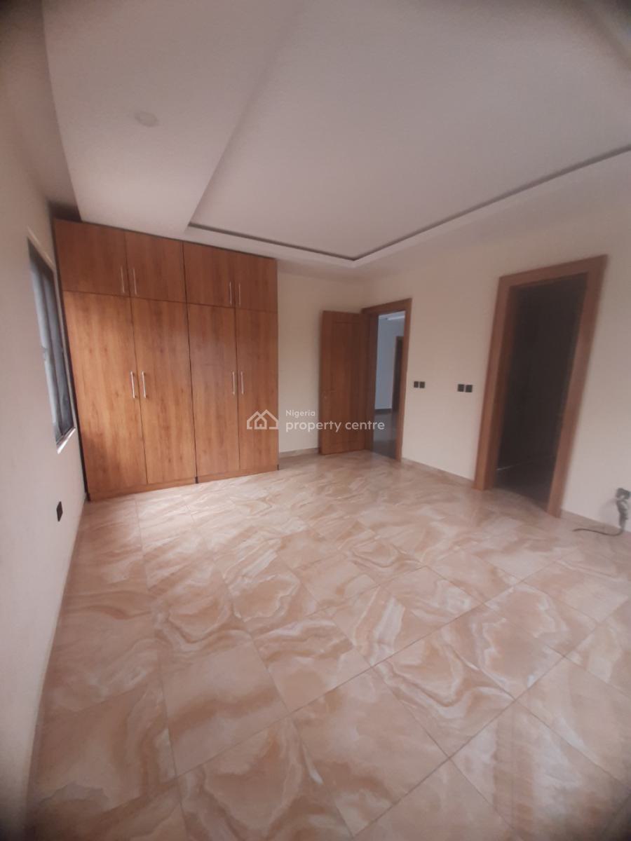 Brand New and Serviced 2 Bedroom En-suite Flat with Fitted Kitchen, Co, Lekki Phase 1, Lekki, Lagos, Flat / Apartment for Rent