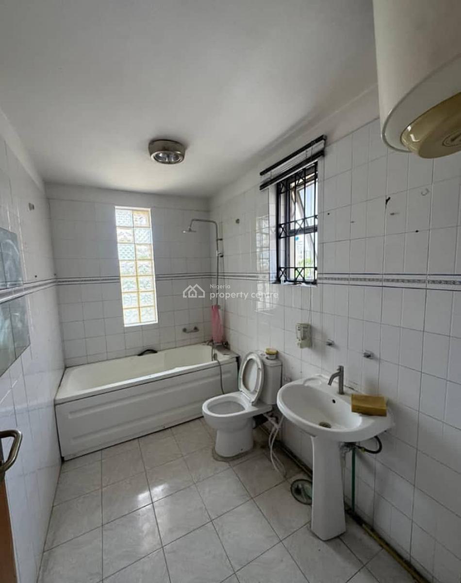 4 Bedroom Detached Duplex with Bq, Lekki Phase 1, Lekki, Lagos, Commercial Property for Rent