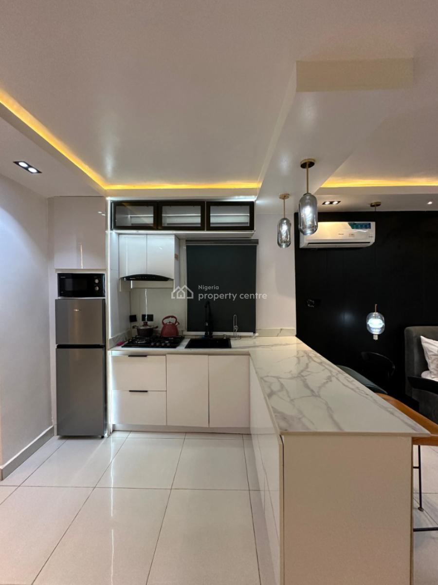Beautiful Studio Apartment with Gym, Lekki Phase 1, Lekki, Lagos, Self Contain (single Rooms) Short Let
