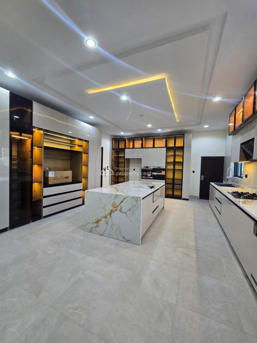 Ultra-luxury 5-bedroom Penthouse with World-class Amenities, Ikoyi, Lagos, House for Sale